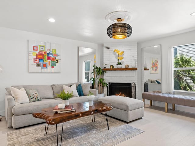 1904 Goodrich Ave Unit #14