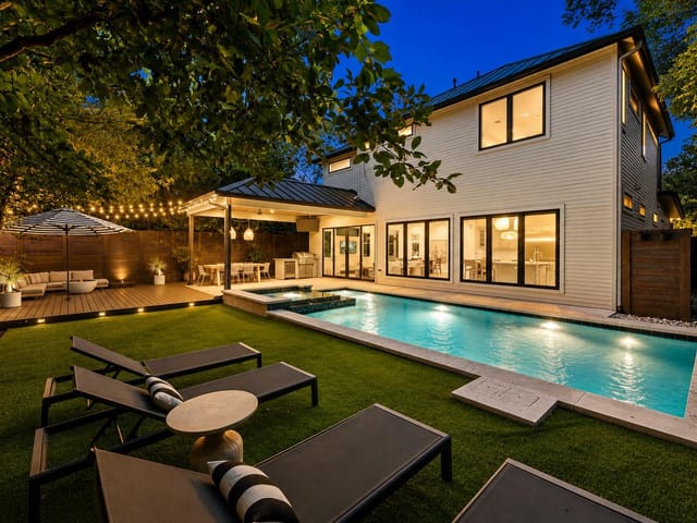View 1906 Frazier Ave in Zilker - Frazier Add 1906 Frazier Ave - front exterior - Luxury home in Zilker - Frazier Add, Austin, TX