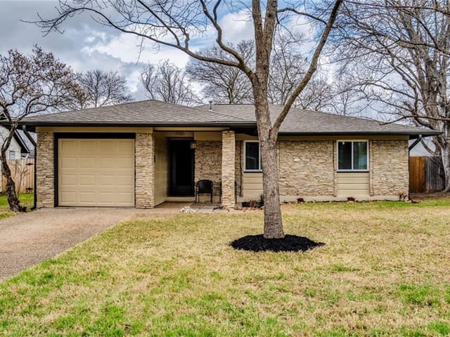 1906 Joy Ln