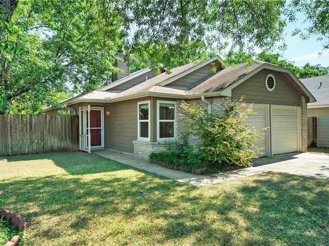 1906 RAINY MEADOWS Dr