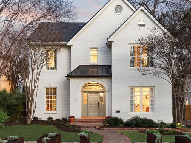 1907 Mountain View RD