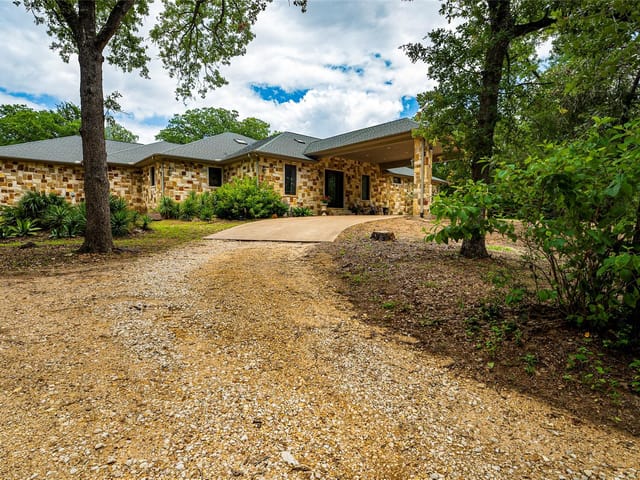 1908 County Road 305