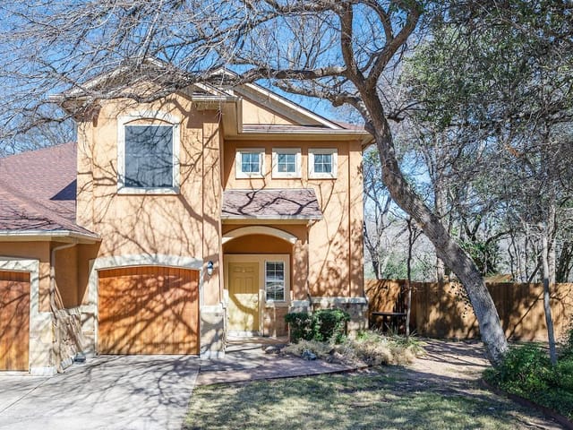 1908 Jentsch CT Unit #B
