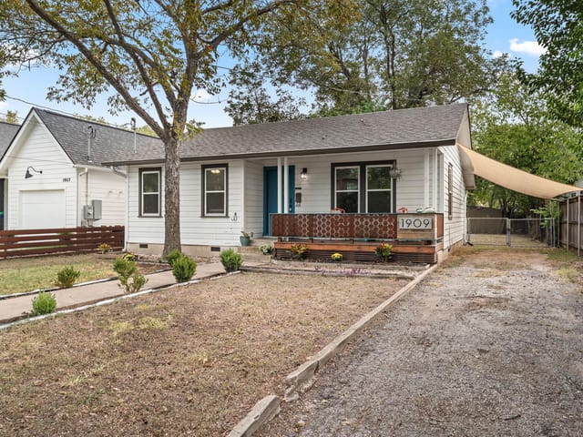 1909 Piedmont Ave