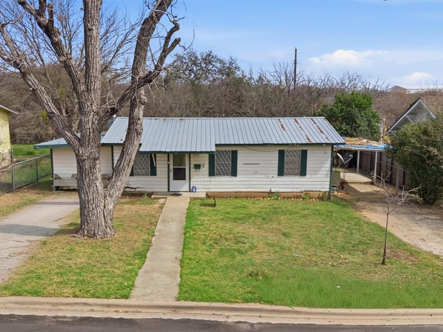1909 Tillery ST