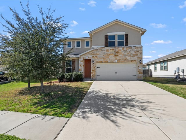 19112 Scoria Dr