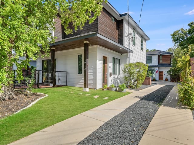 1912 Payne Ave Unit #1