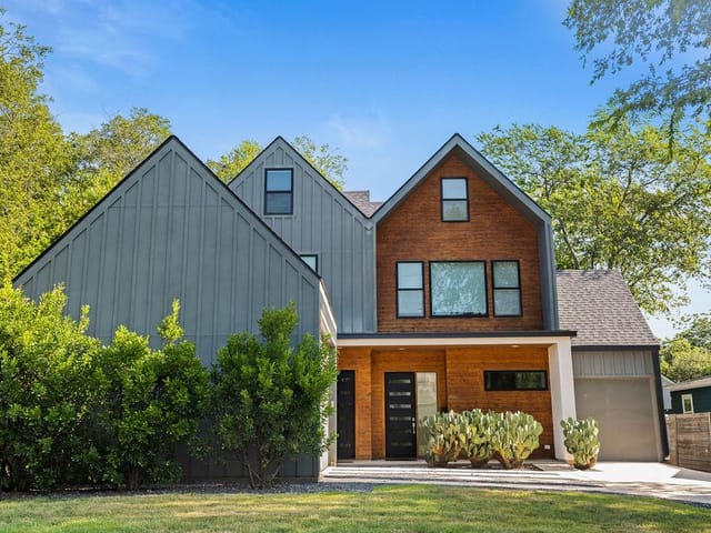 1912 Romeria DR Unit #B