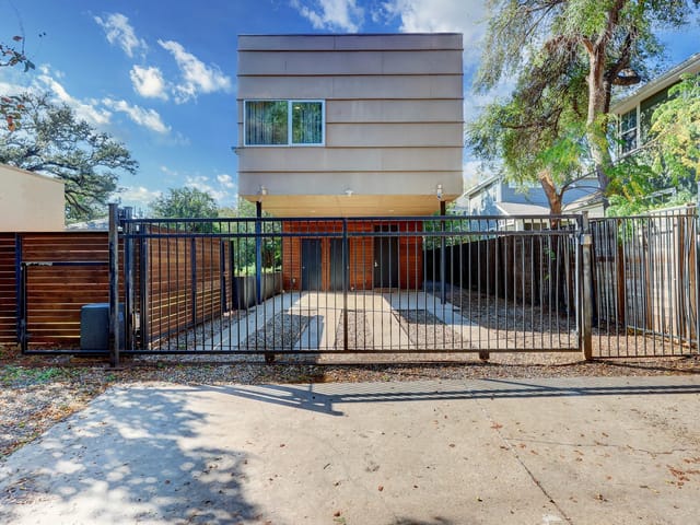 1913 Cliff St Unit #1