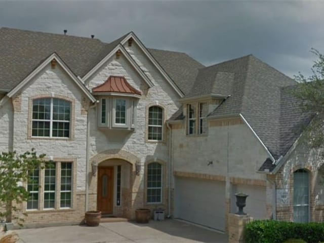 1913 Mariachi Ct