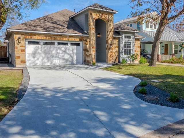 1914 Pasadena DR