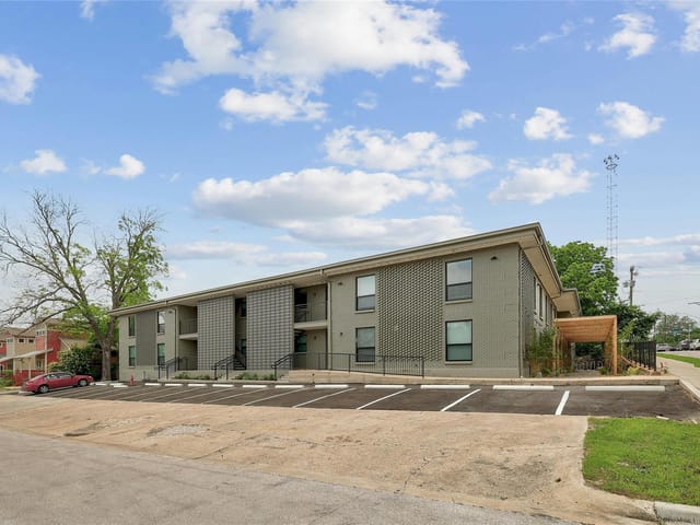 1915 E Martin Luther King Jr BLVD Unit #108