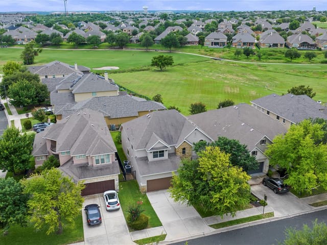 1917 Kempwood LOOP