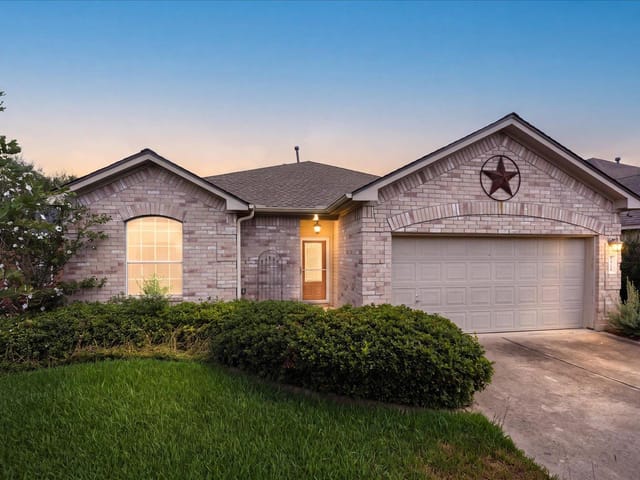 1918 Barnett DR