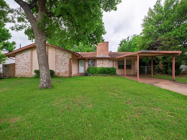 1919 Cannonwood Ln