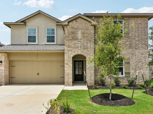1925 LAZY ACRES ST