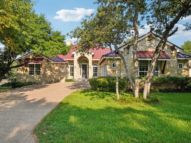 1925 Wimberly Ln