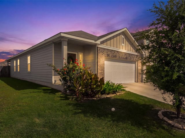 19300 Cloudy Bay DR