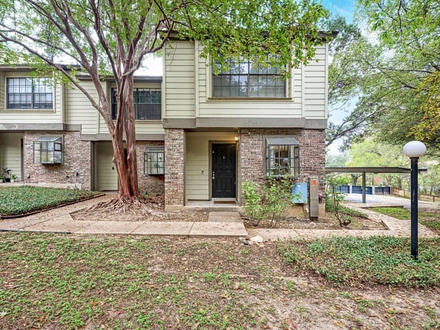 1938 Holly Hill DR Unit #1