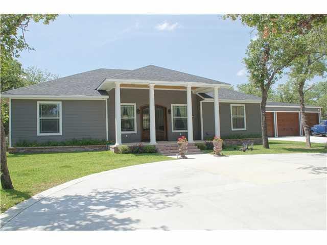 194 Jordan LN