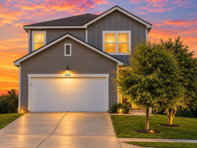 19404 Caymus DR