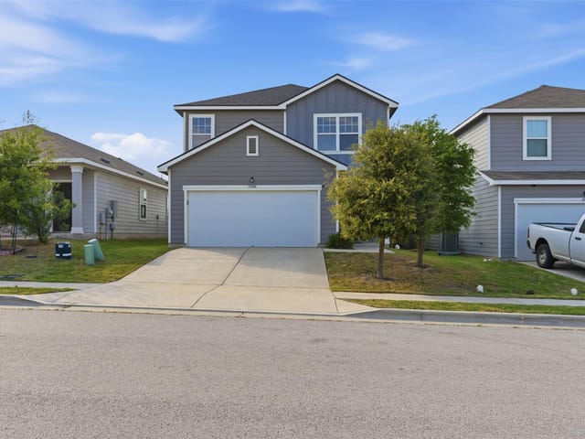 19404 Caymus Dr