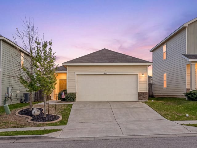 19415 Caymus Dr