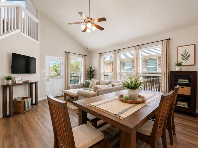 196 Lavender LN