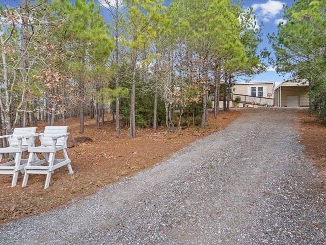 198 Pine Shadows Ln