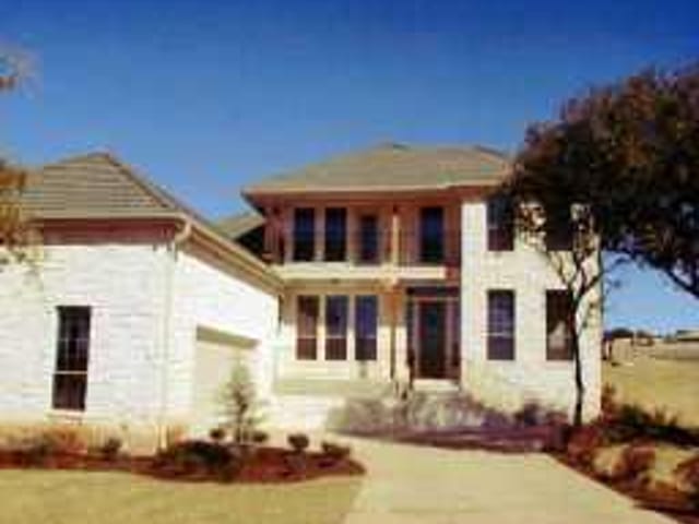 2 WATERFALL DR