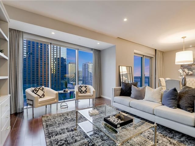 200 CONGRESS Ave Unit #19B