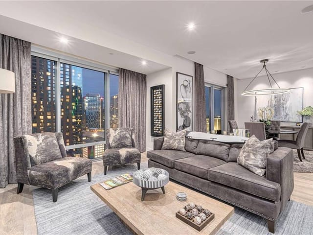 200 CONGRESS Ave Unit #20B