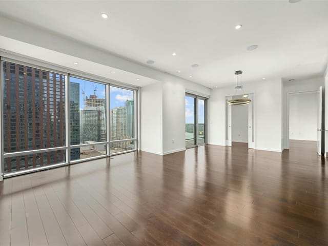 200 Congress Ave Unit #24B