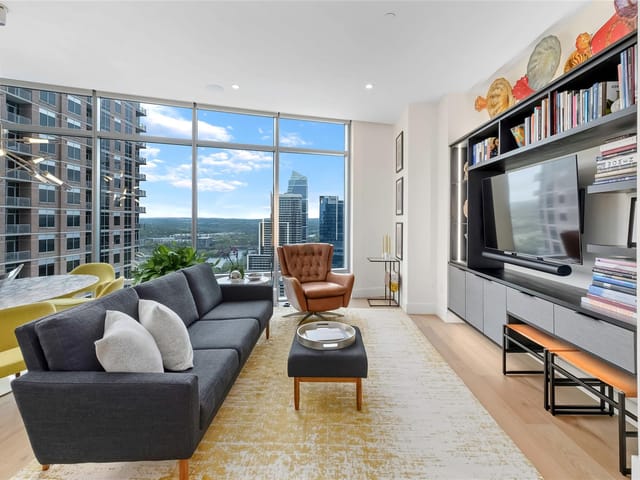 200 Congress Ave Unit #26C