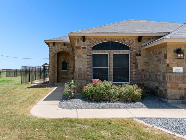 200 County Road 453