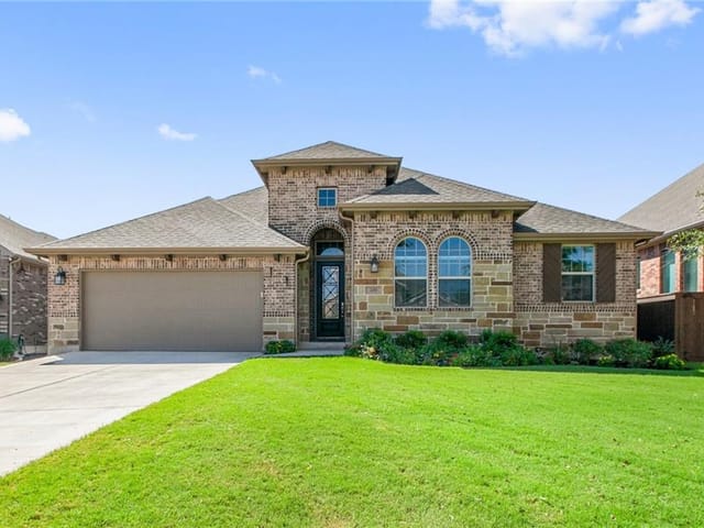 200 Medina Hills Ct