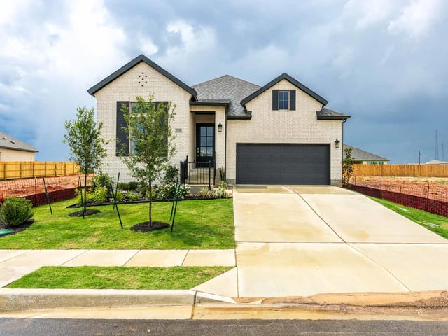 200 Montecido DR