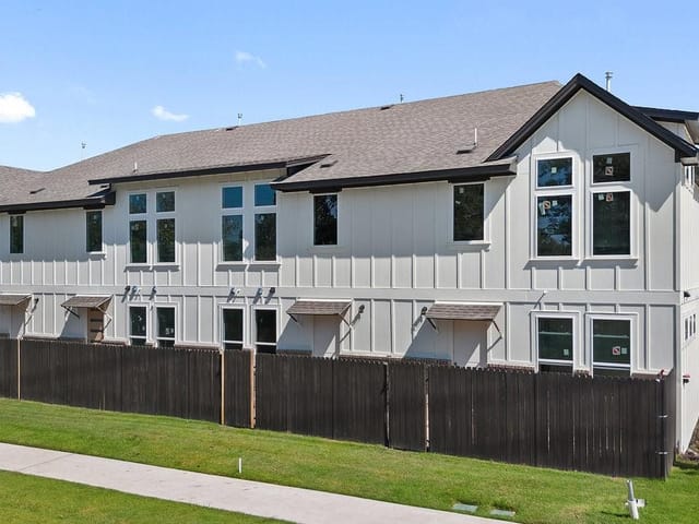 200 W 56th ST Unit #1101