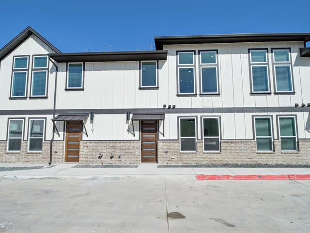 200 W 56th ST Unit #5102