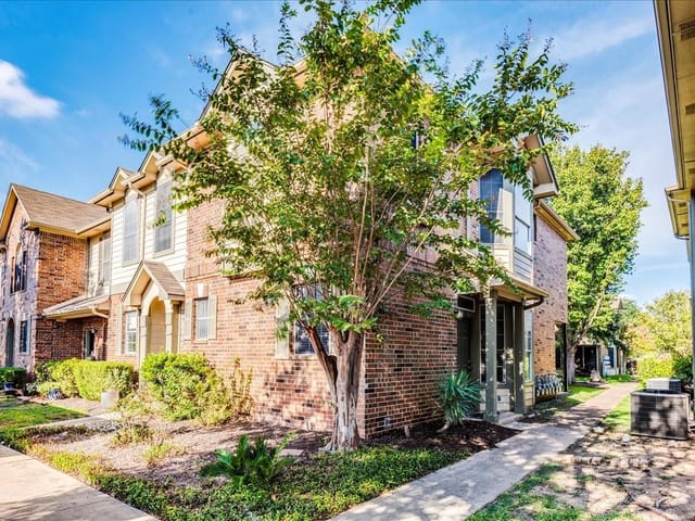 2000 Cullen Ave Unit #15