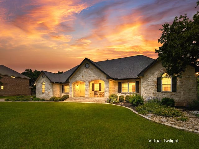 2000 Fountainwood DR