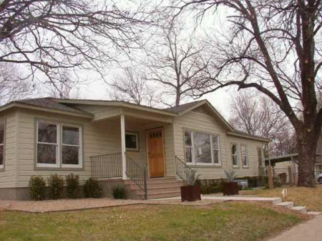 2000 Rundell Pl