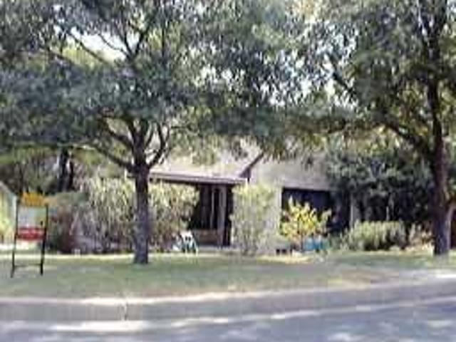 2001 KENWOOD Ave