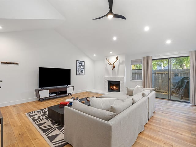 2001 Parker Ln Unit #101