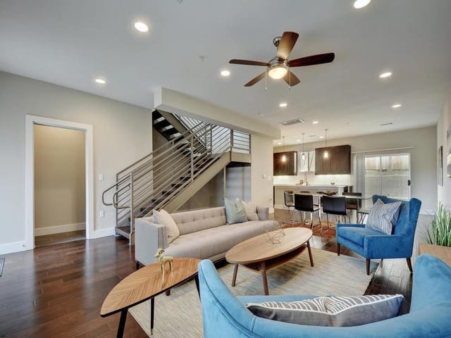 2002 Glen Allen ST Unit #201