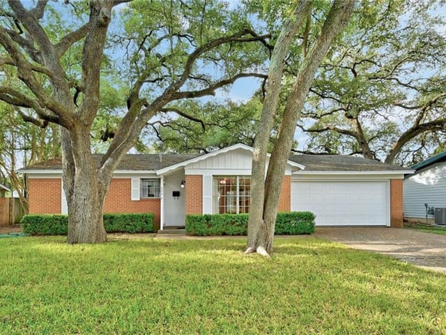 2003 Fair Oaks Dr