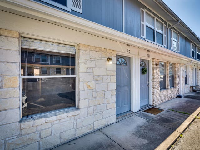 2003 Glen Allen ST Unit #103