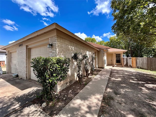 2003 Leeann DR