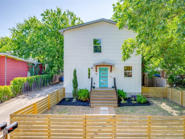 2003 Rountree DR Unit #1