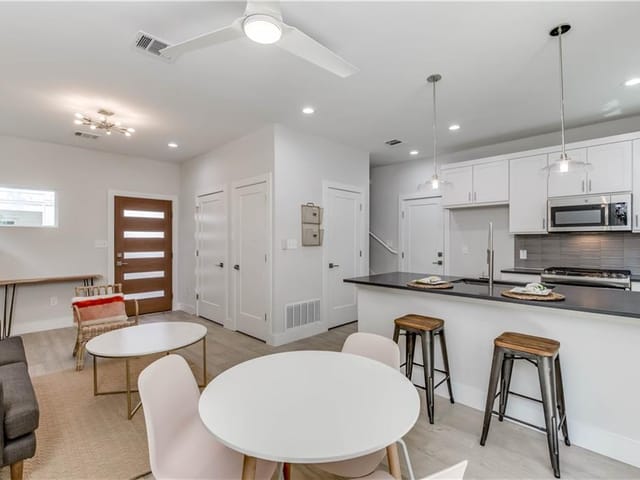 2003 Rountree Dr Unit #2